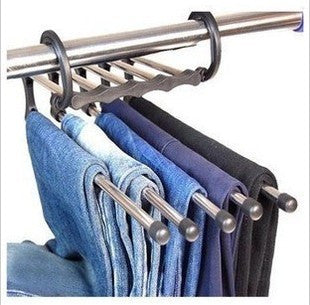 Space-Saving Wardrobe Hanger
