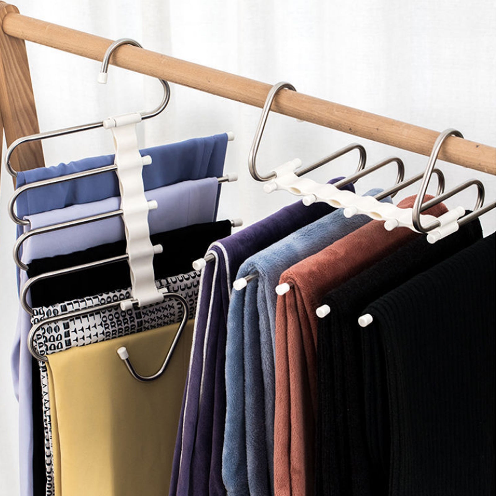 Space-Saving Wardrobe Hanger